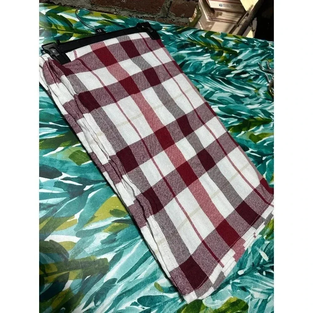 Cuisinart Red Plaid fabric tablecloth